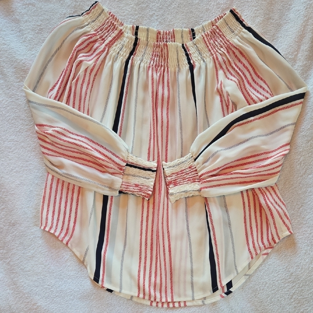 Express XSP Top Smock Neck Balloon Smocked Sleeves Y2K Work or Play Versatile GC